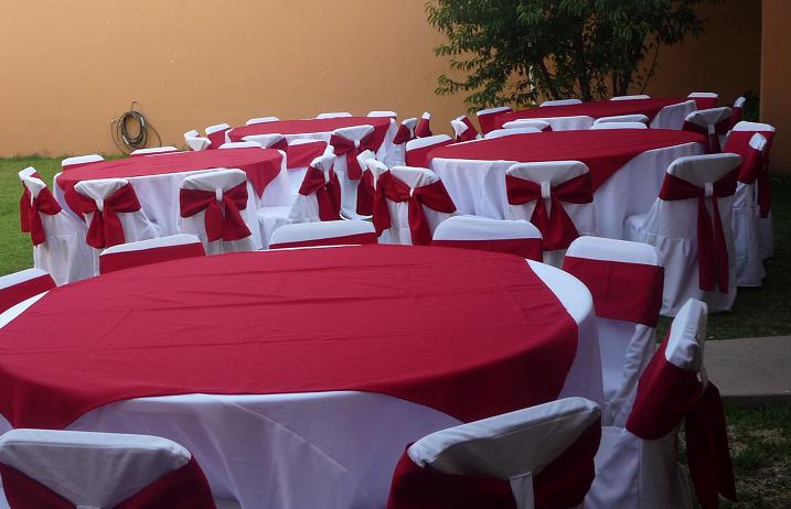 Eventos julin: mesas, sillas Mesas redondas con sillas